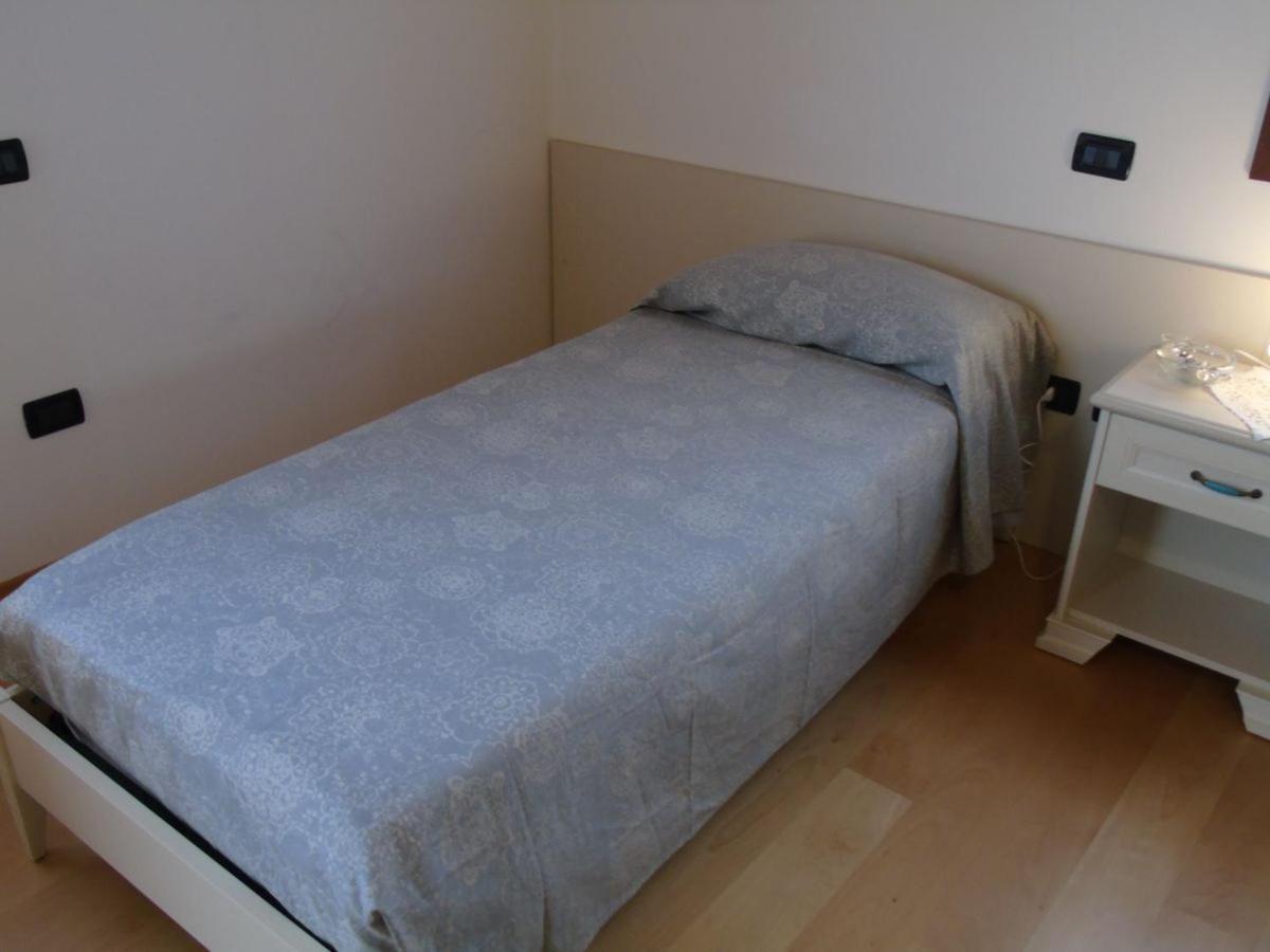 Ai Cipressi B&B Местрино Экстерьер фото